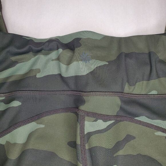 Athleta Camo Contender 7/8 Tight Size XL - Picture 9 of 12